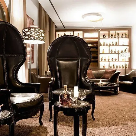 Hotel A-rosa 5*